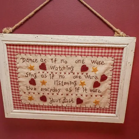 Cholmley بيت للعطل *