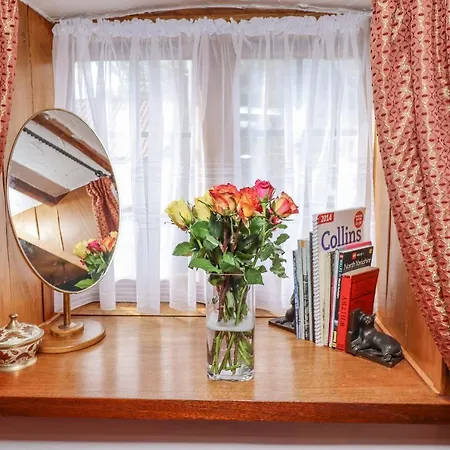 Cholmley بيت للعطل